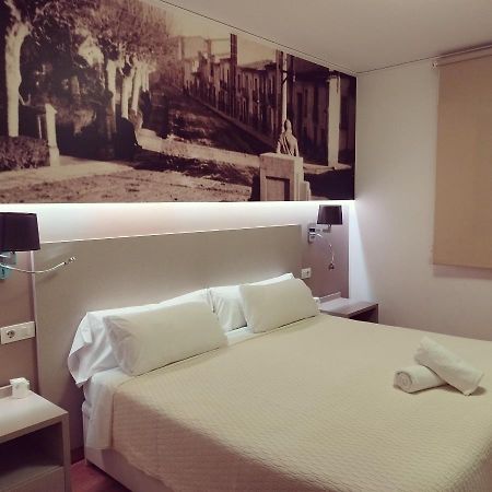 Hello Villarreal Suites Vila-real Bagian luar foto