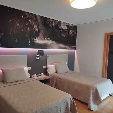 Hello Villarreal Suites Vila-real Bagian luar foto
